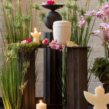 Urnenkandelaber - dunkles Metall