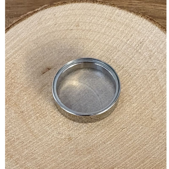 Corazón conmemorativo de madera con medallón
