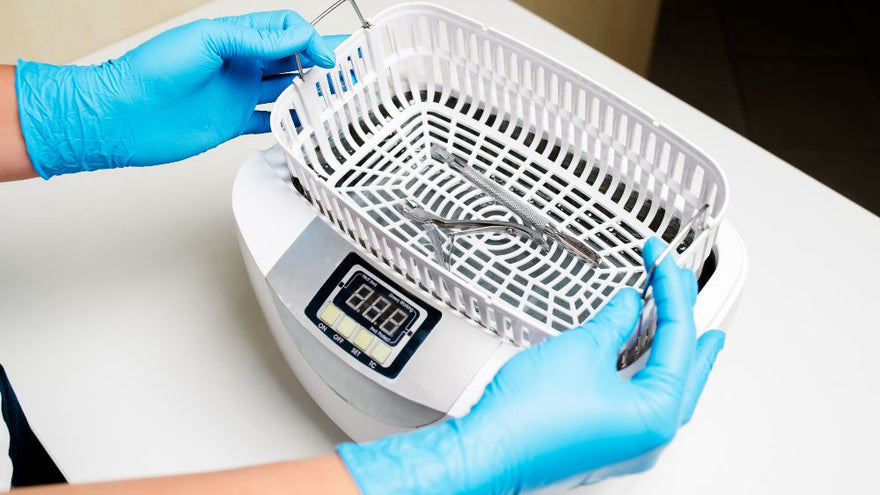 Instrumentendesinfektion und Desinfektionsbad