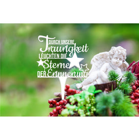 Tassello della tomba "Le stelle del ricordo brillano attraverso la nostra tristezza".