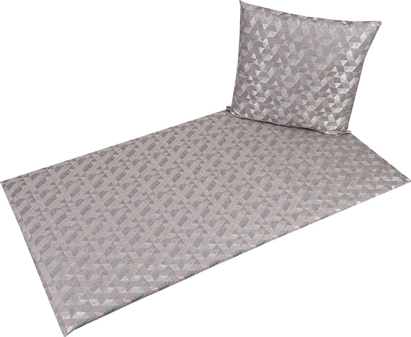 Besta Deckengarnitur ohne Steppung