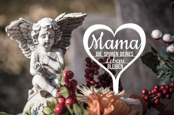 Tappo per la tomba "Mamma, restano le tracce della tua vita".