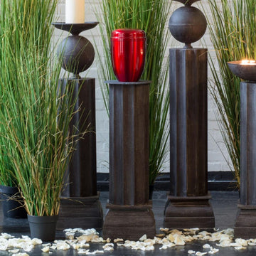 Urnensäule - dunkles Metall