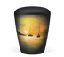 Anthrazit Segelboot in der Abendsonne