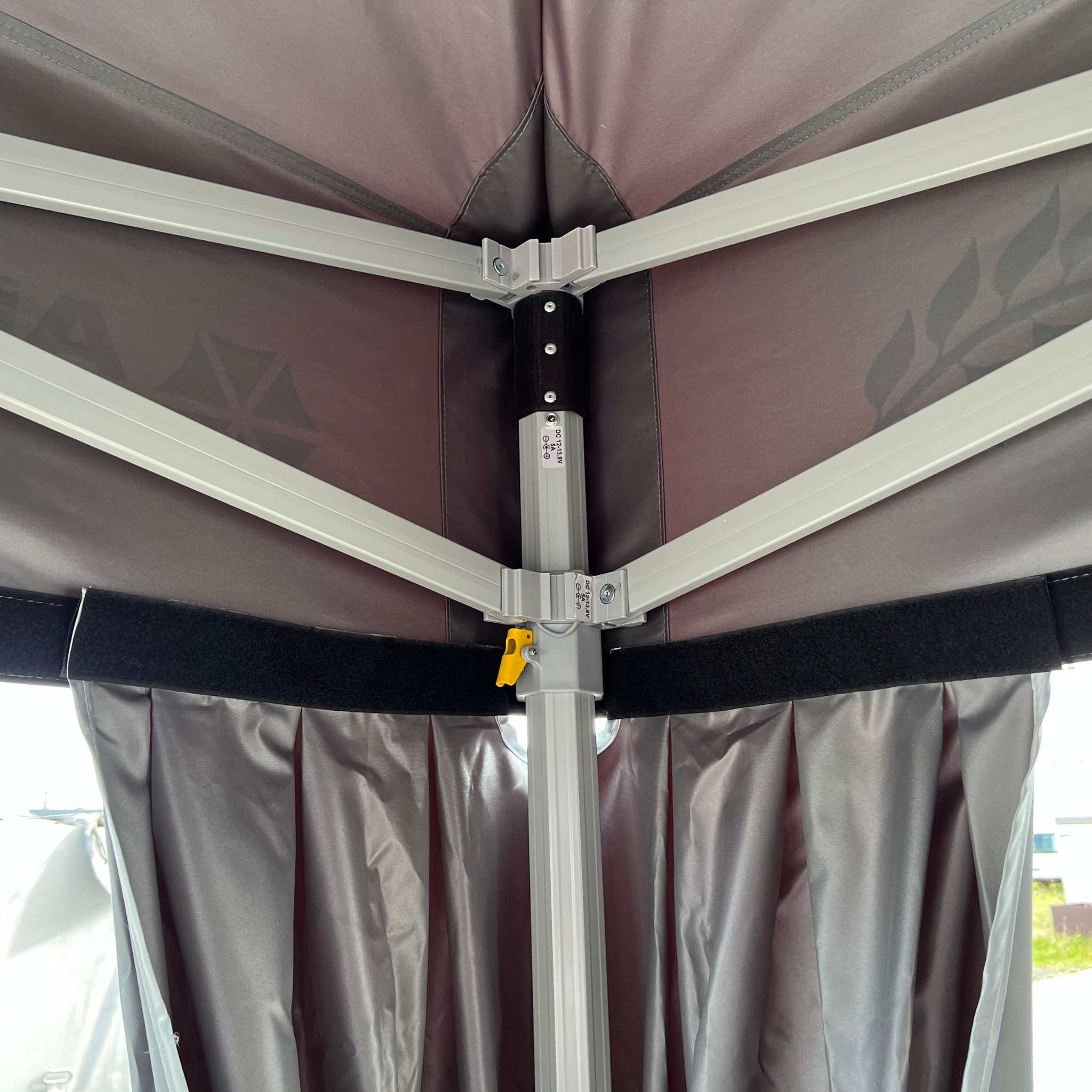 Lavabis folding tent system decorative curtain - 0