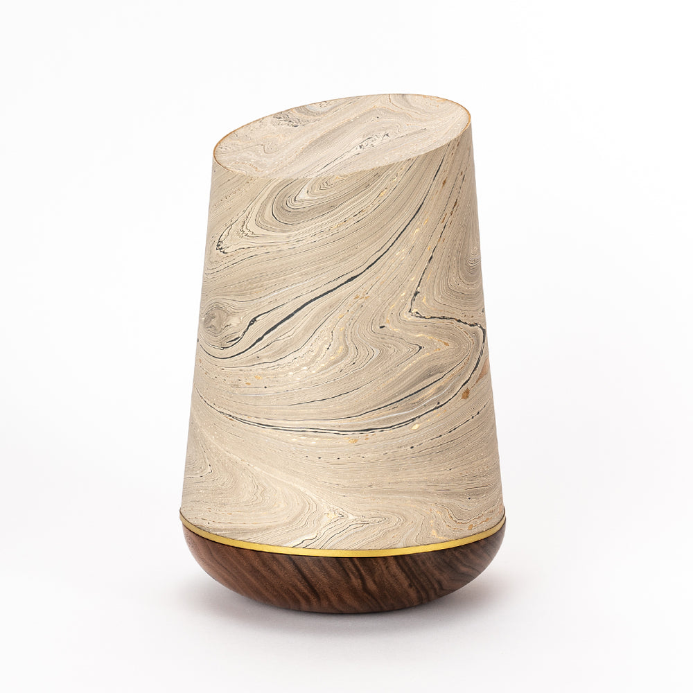 Samosa Marmoré wood urn warm gray-gold