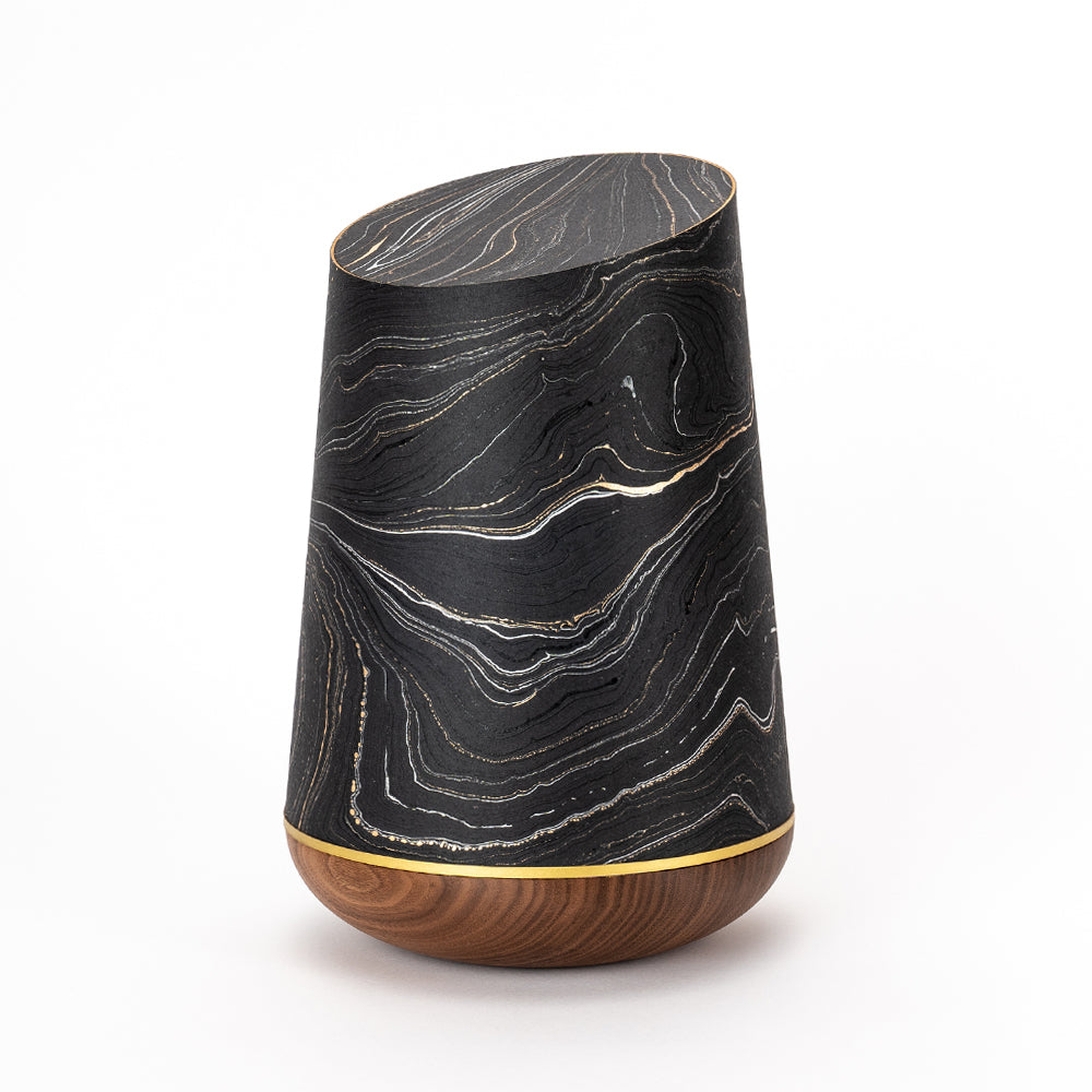 Samosa Marmoré wood urn ebony gold