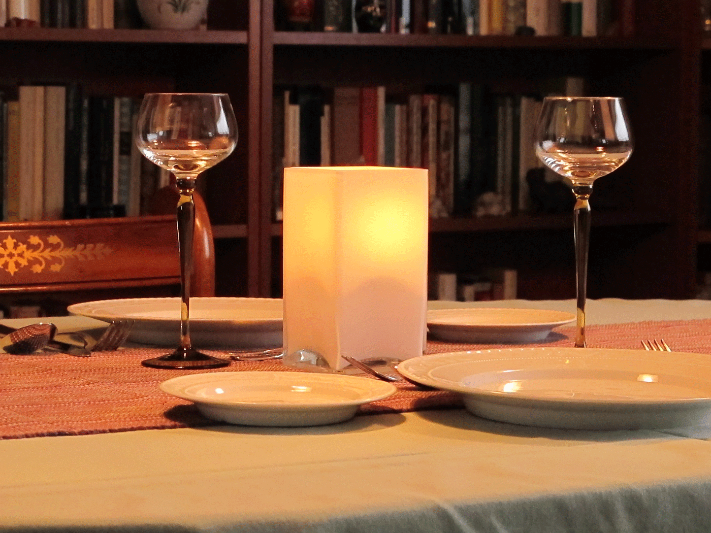 LATINA table lamp cuboid, glass, white