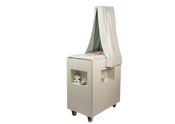 Cooling cooling bed for infants