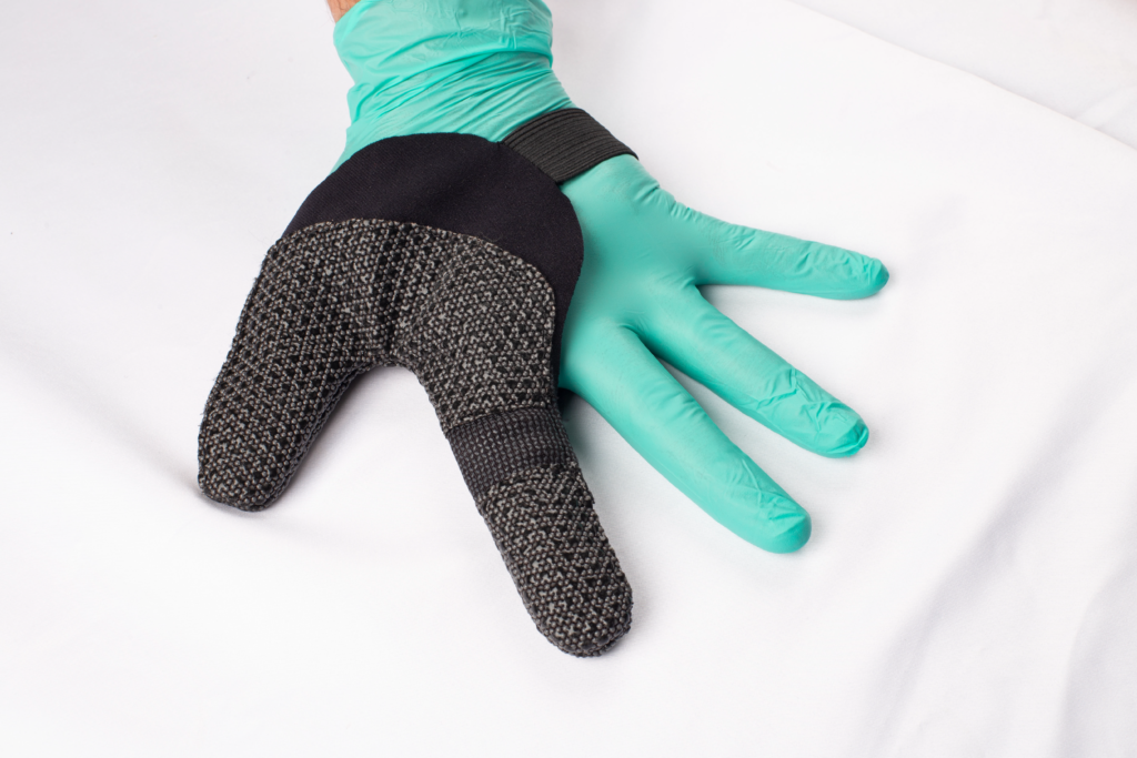 Puncture-Gard™ Sewing glove