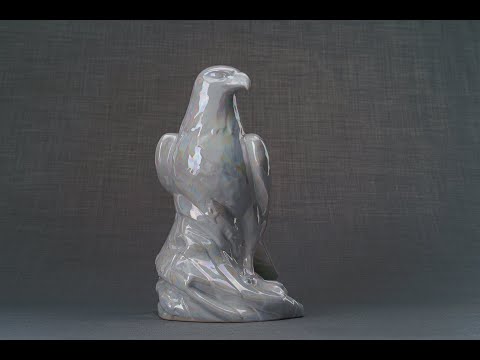 Urn eagle ceramic-3